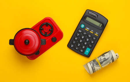 The Role of Claims History and Insurance Score in Calculating Car Insurance Premiums
