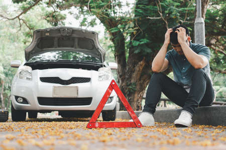 How Uninsured/Underinsured Motorist Coverage Interacts with Health and Liability Insurance