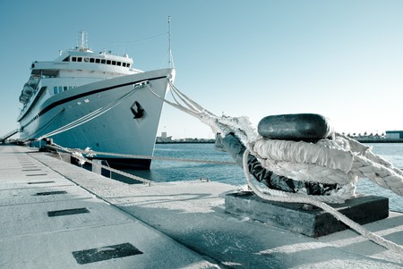 Emergency Evacuation and Repatriation on Cruises: Insurance Essentials